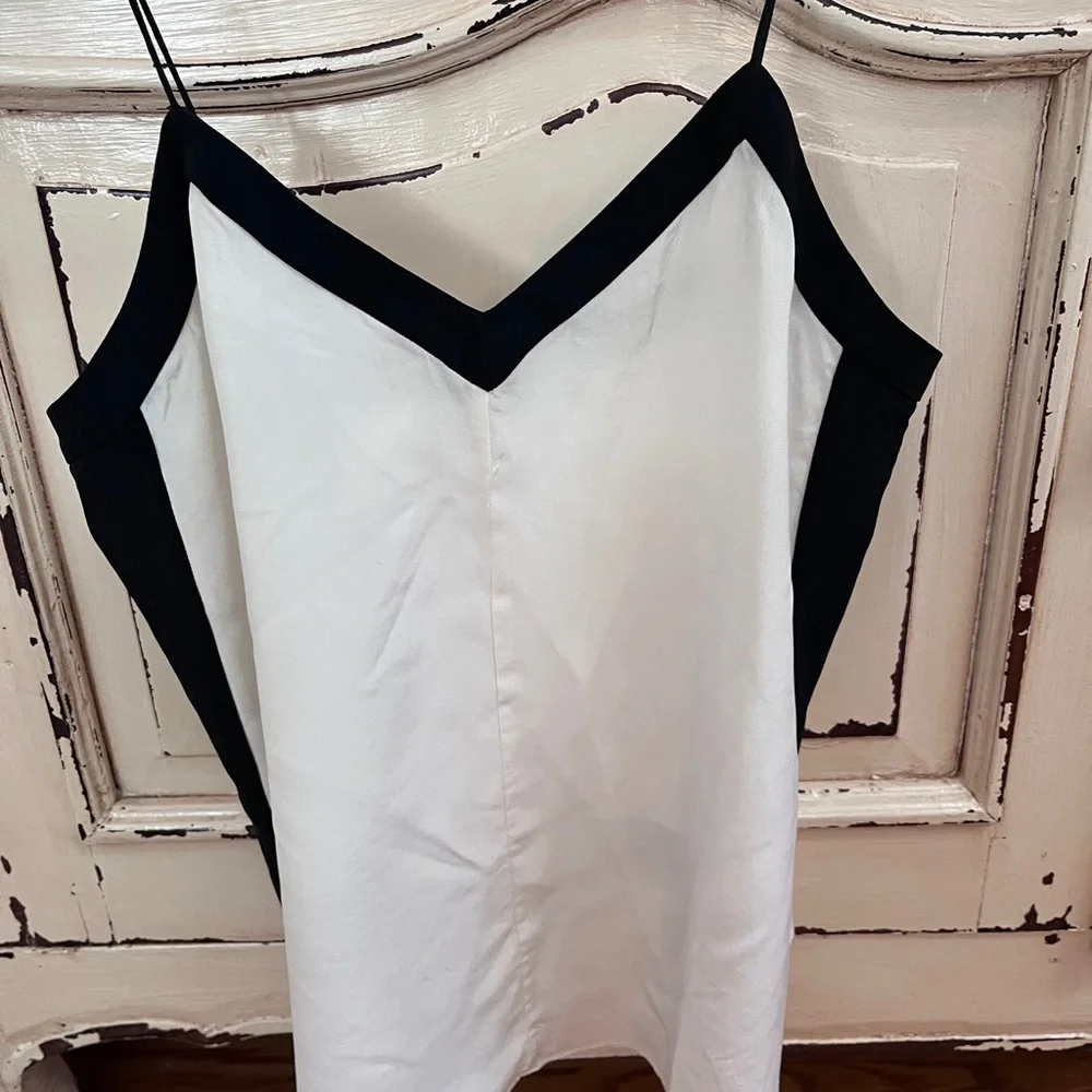 Tibi Black and White Textured Top - Picture 2 of 7